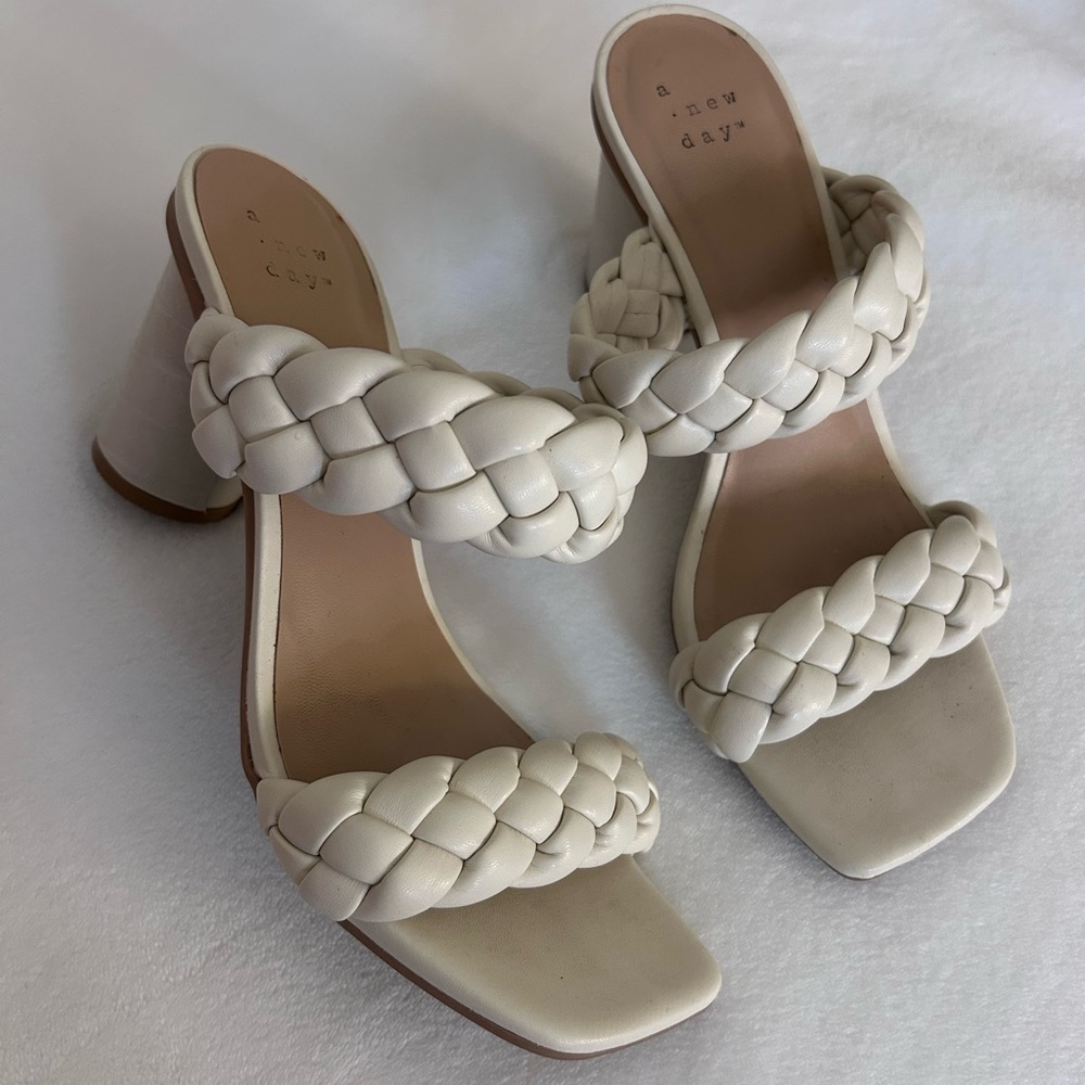 A New Day Women’s Beige Cream Braided Heeled Sandals Sz 6